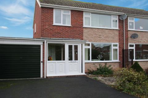 33 Greenhill Close, Tenbury Wells, WR15 8BG