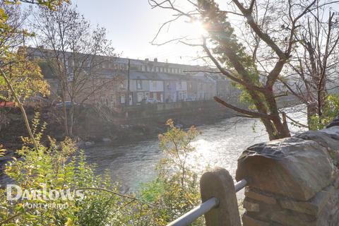 60 Berw Road, Pontypridd, CF37 2AA