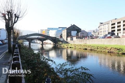 60 Berw Road, Pontypridd, CF37 2AA