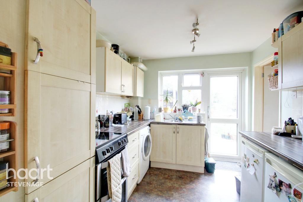 Burwell Road, Stevenage 2 bed terraced house £250,000