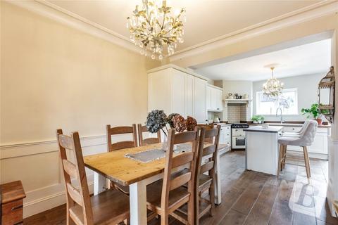 212 Front Lane, Upminster, RM14 1LW