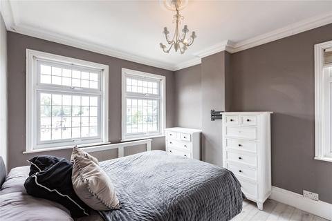 212 Front Lane, Upminster, RM14 1LW