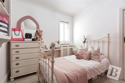 212 Front Lane, Upminster, RM14 1LW