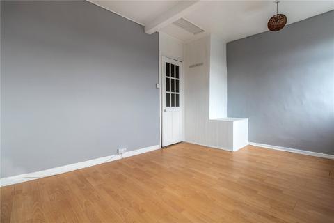80 Ashbrow Road, Huddersfield, HD2 1DF