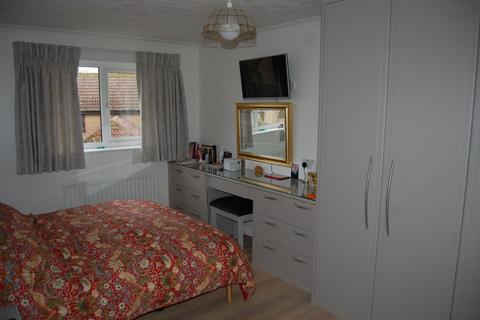 6 Armley Close, Long Buckby, Northampton, NN6 7YG