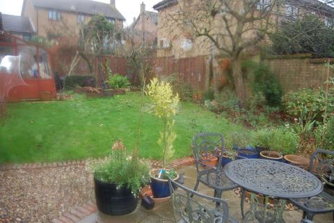 6 Armley Close, Long Buckby, Northampton, NN6 7YG