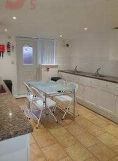 undefined, Winston Gardens, Leeds LS6