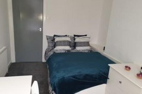 undefined, Winston Gardens, Leeds LS6