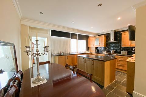 20 Caulfield Road, London, SE15 2DE