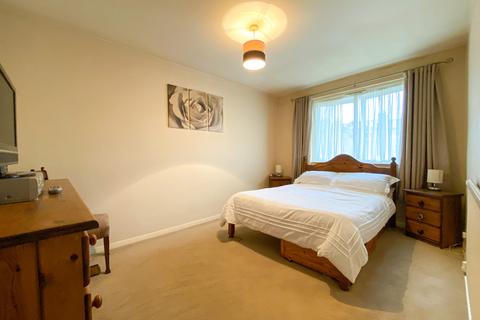 20 Caulfield Road, London, SE15 2DE