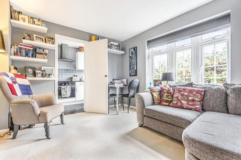 55 Ashdown Way, London, SW17 7TH