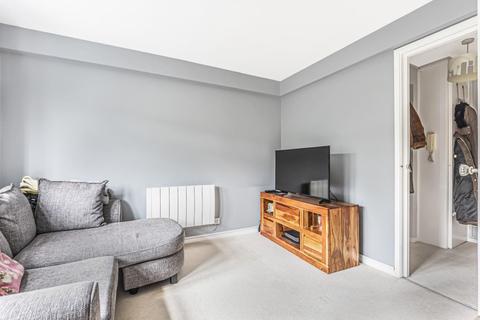 55 Ashdown Way, London, SW17 7TH