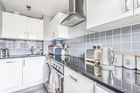 55 Ashdown Way, London, SW17 7TH