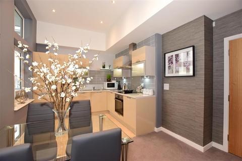 22 Lambe Close, Snodland, ME6 5PE