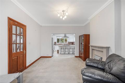 31 Hart Grove, London, W5 3NA