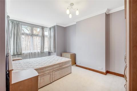 31 Hart Grove, London, W5 3NA