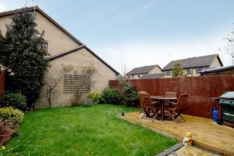 2 bedroom semi-detached house to rent, Banbury,  Oxfordshire,  OX16