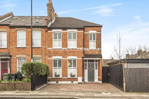 12 Braidwood Road, London, SE6 1QX