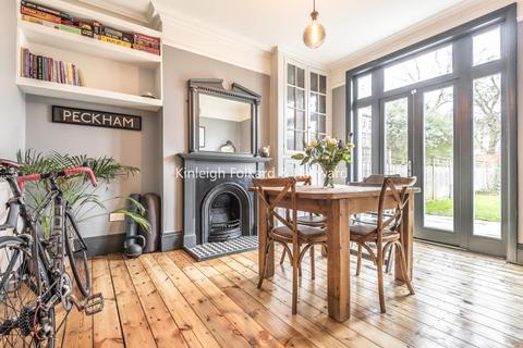 12 Braidwood Road, London, SE6 1QX