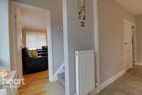 27 Boundary Road, Leigh-on-sea, SS9 5BP