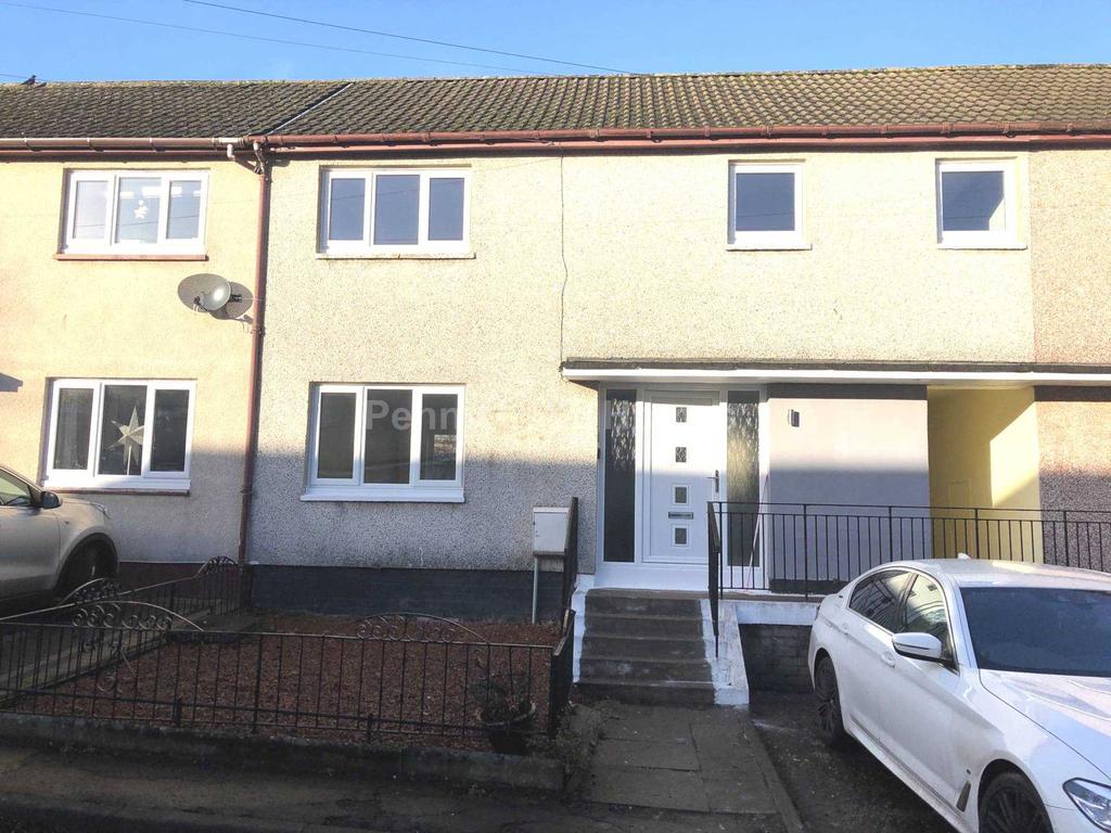 Weeple Drive, Linwood 3 bed terraced house £750 pcm (£173 pw)
