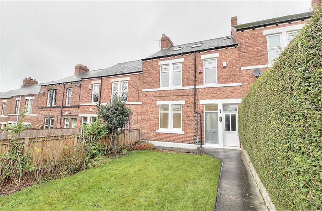 Earls Drive, Low Fell, Gateshead, NE9 6AA 2 bed ground floor flat £