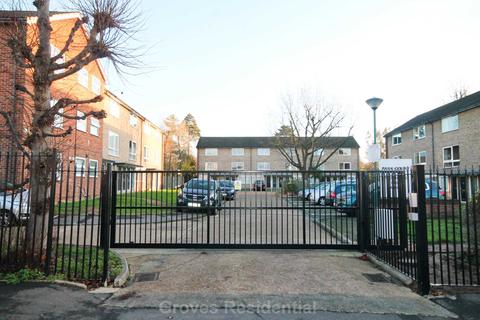 21, Park Court Park Road, New Malden, KT3 5AE