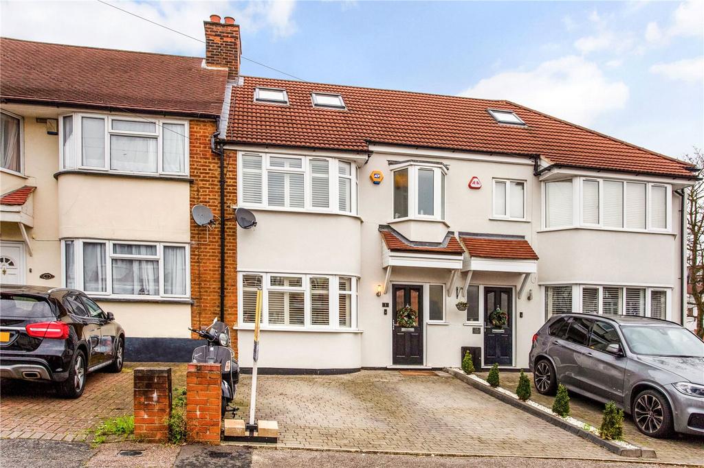 Willow Close, Buckhurst Hill, Essex, IG9 4 bed terraced house £675,000