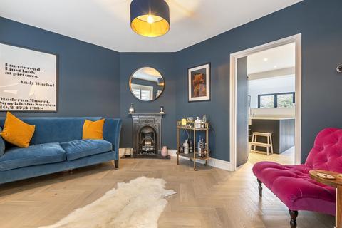 124 Lower Green Road, Esher, KT10 8HB