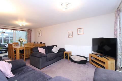 3 Tiree Path, Crawley, RH11 9DE