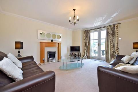 2 bedroom flat to rent, Rubislaw Mansions, Aberdeen, AB15