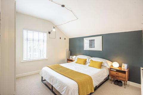 89 Edward Road, London, SE20 7JS