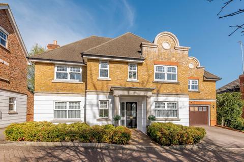 6 Bowyer Walk, Ascot, SL5 8QS
