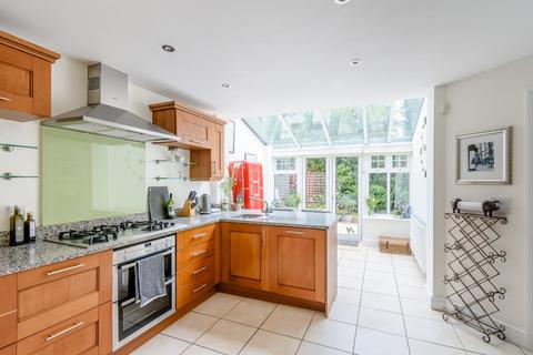6 Bowyer Walk, Ascot, SL5 8QS