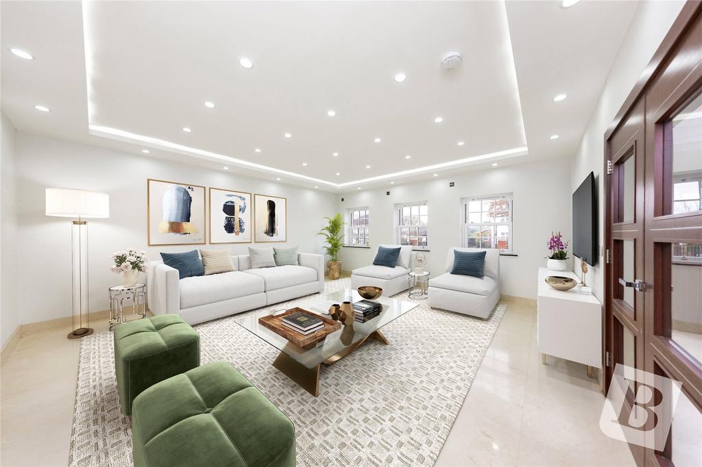 Ernest Road, Emerson Park, RM11 5 bed detached house for sale £2,350,000