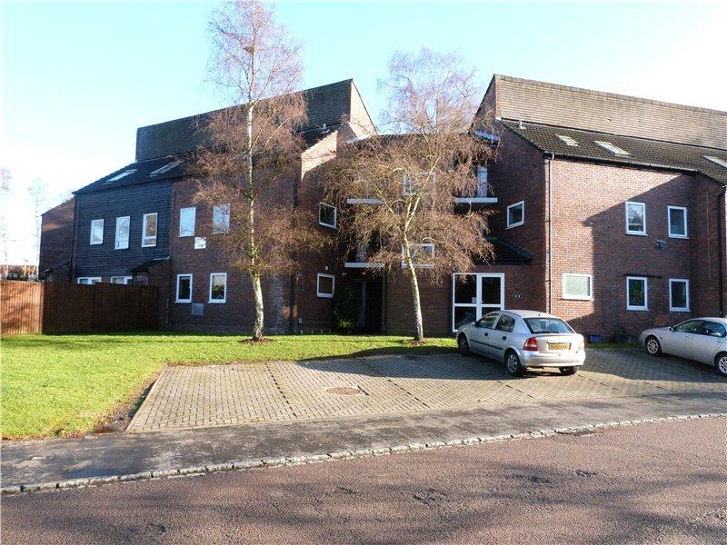 Northcott, Hanworth, Bracknell, Berkshire, RG12 1 bed apartment £800