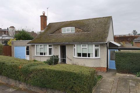 8 Frank Woolley Road, Tonbridge, TN10 4LE