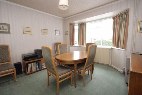 8 Frank Woolley Road, Tonbridge, TN10 4LE