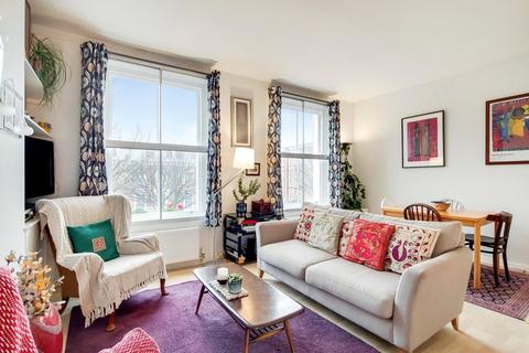 70b Tollington Road, London, N7 6PD