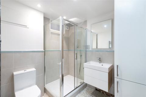 17 Leaf Grove, London, SE27 0SG