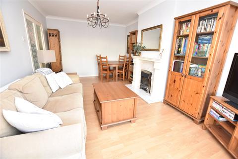 28 Alan Crescent, Leeds, LS15 0JB
