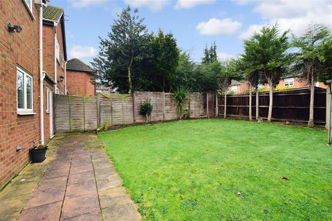 3 Debrabant Close, Erith, DA8 3ES