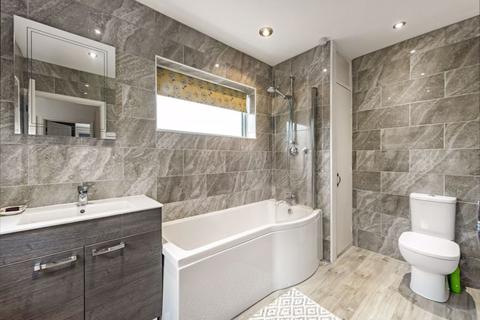 13 Brache Close, Redbourn, St Albans, AL3 7HX
