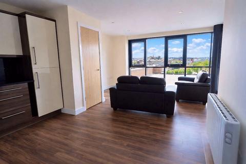 3 bedroom apartment to rent, Devonshire Point