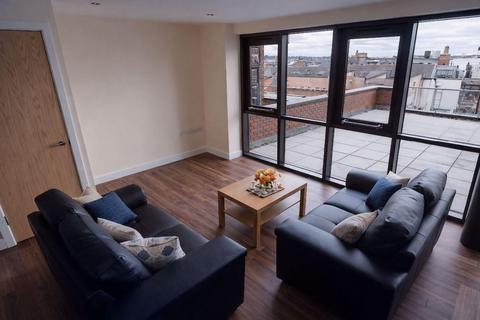 3 bedroom apartment to rent, Devonshire Point