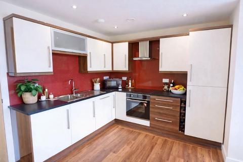3 bedroom apartment to rent, Devonshire Point