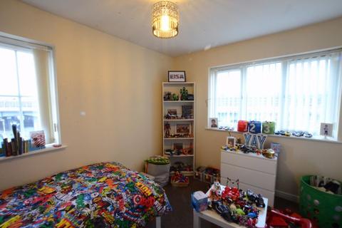 35 Ashwood Close, Oldbury, B69 4SD