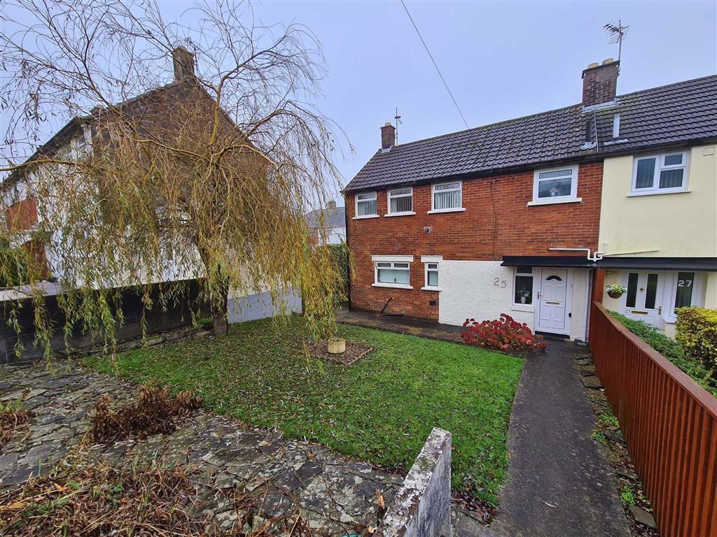 Shakespeare Road, Barry 3 bed semidetached house £150,000