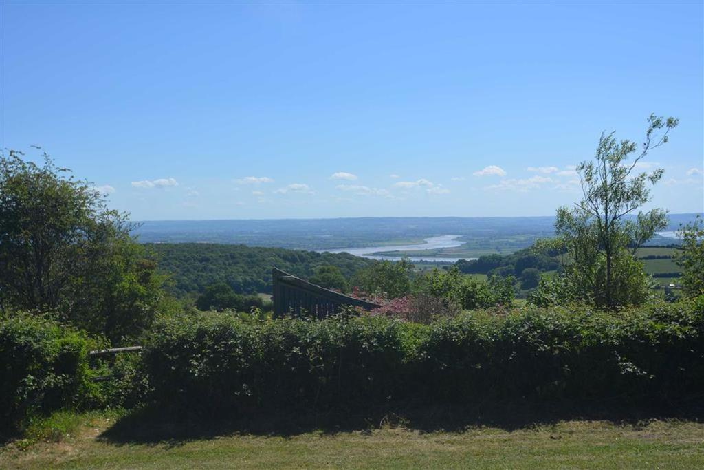 Littledean Hill Road, Cinderford, Gloucestershire 3 bed property with