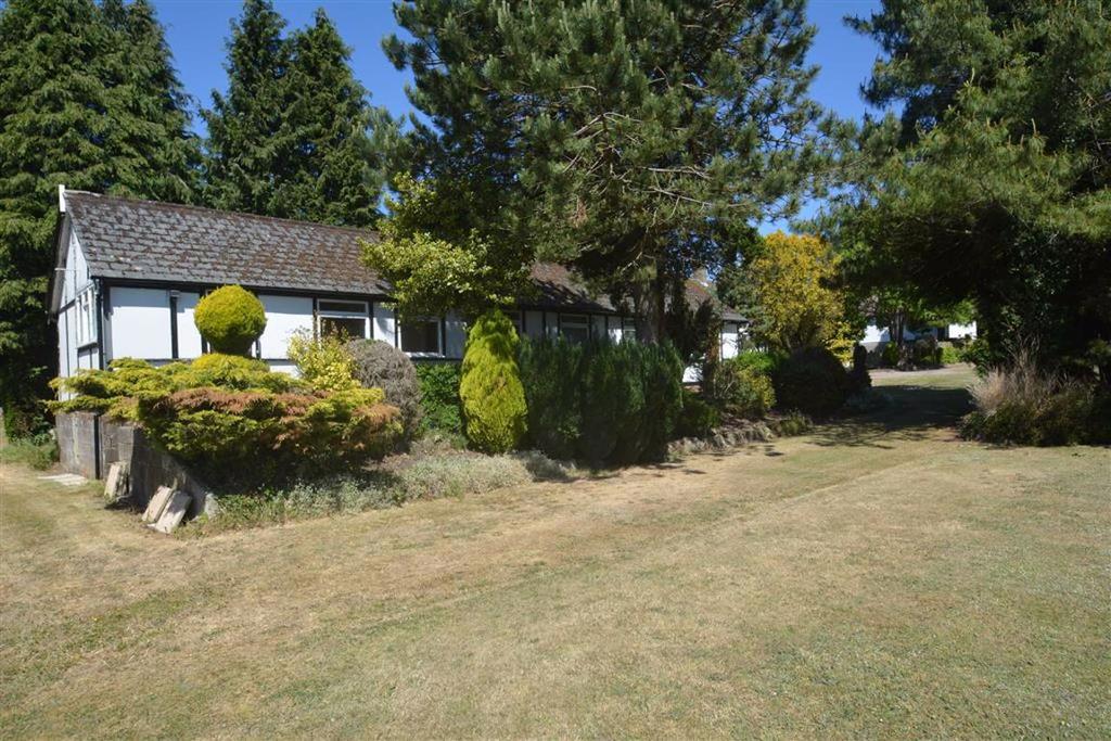 Littledean Hill Road, Cinderford, Gloucestershire 3 bed property with